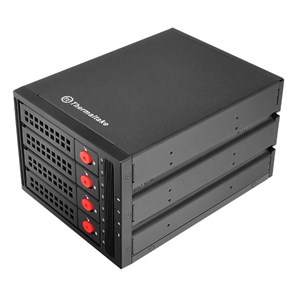 {{productViewItem.photos[photoViewList.activeNavIndex].Alt || productViewItem.photos[photoViewList.activeNavIndex].Description || 'Сменный бокс для HDD/SSD Thermaltake Max 3504'}}